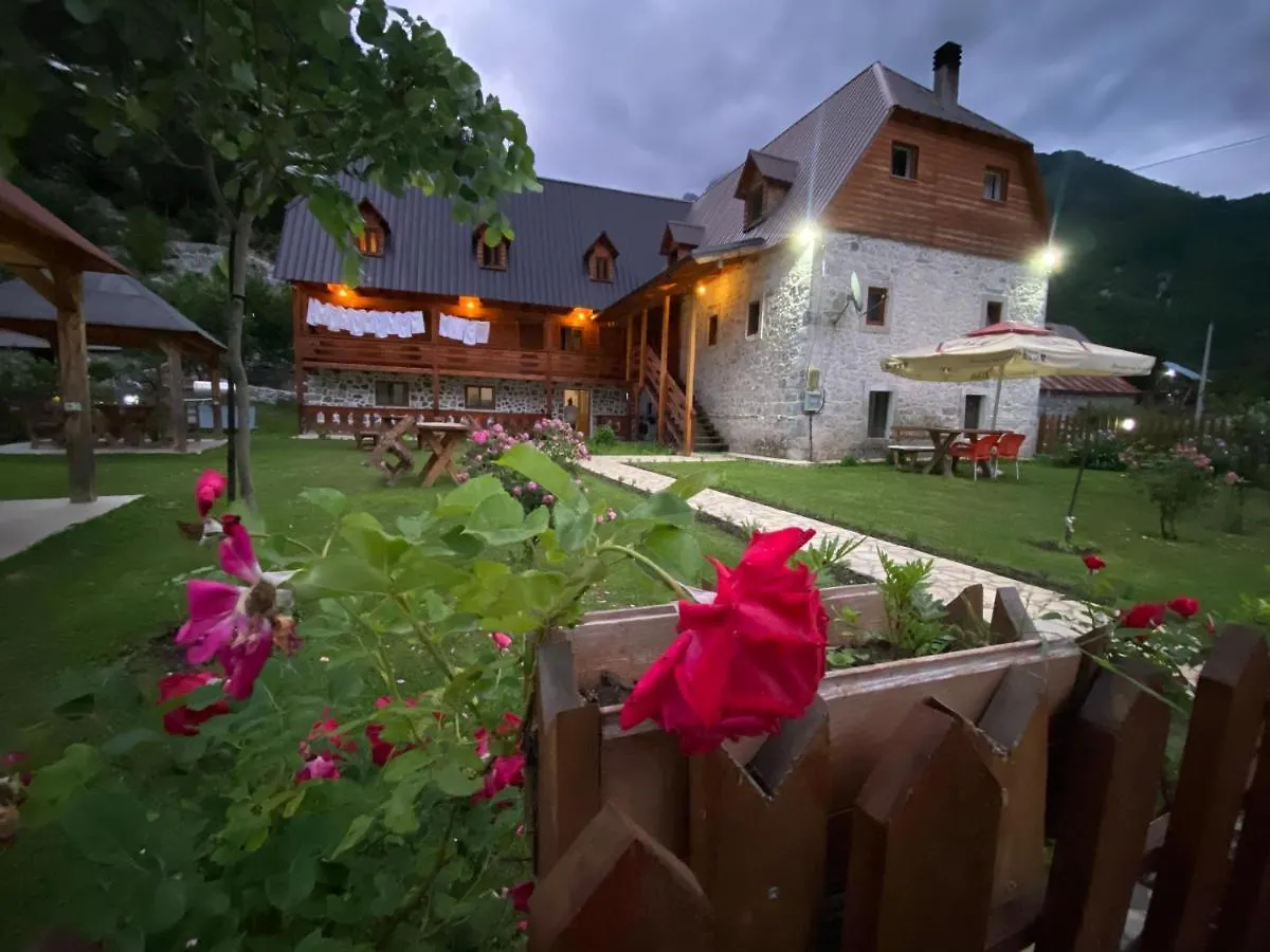 Guesthouse Prrockaj ثيث