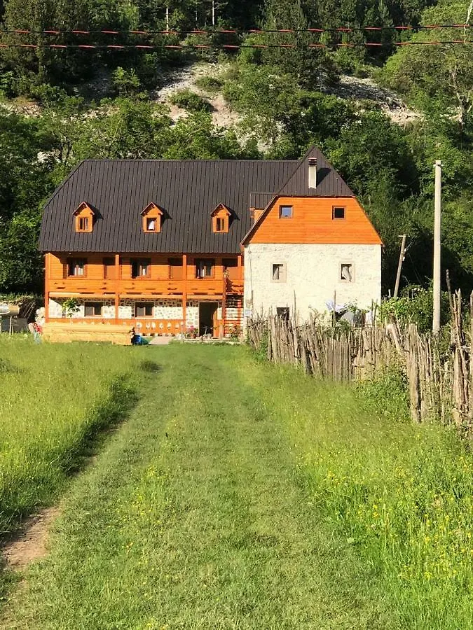 Guesthouse Prrockaj Theth Pensjonat